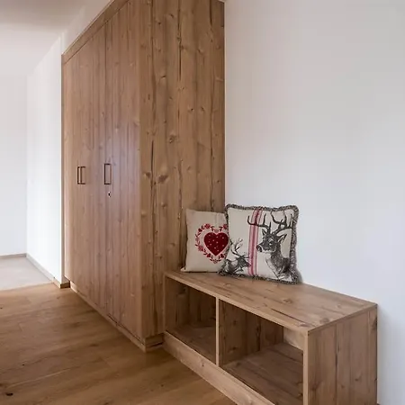 Huwetz 2 アパート *