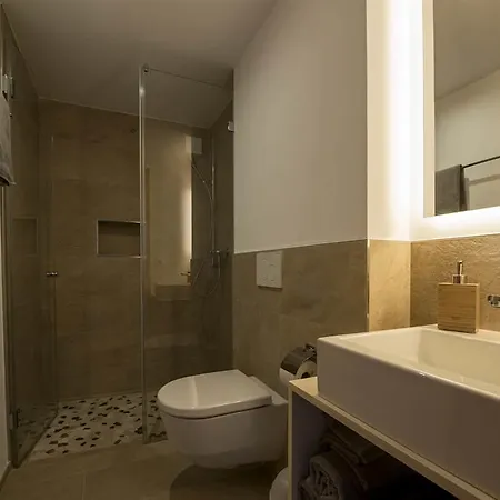 Huwetz 2 Lägenhet *